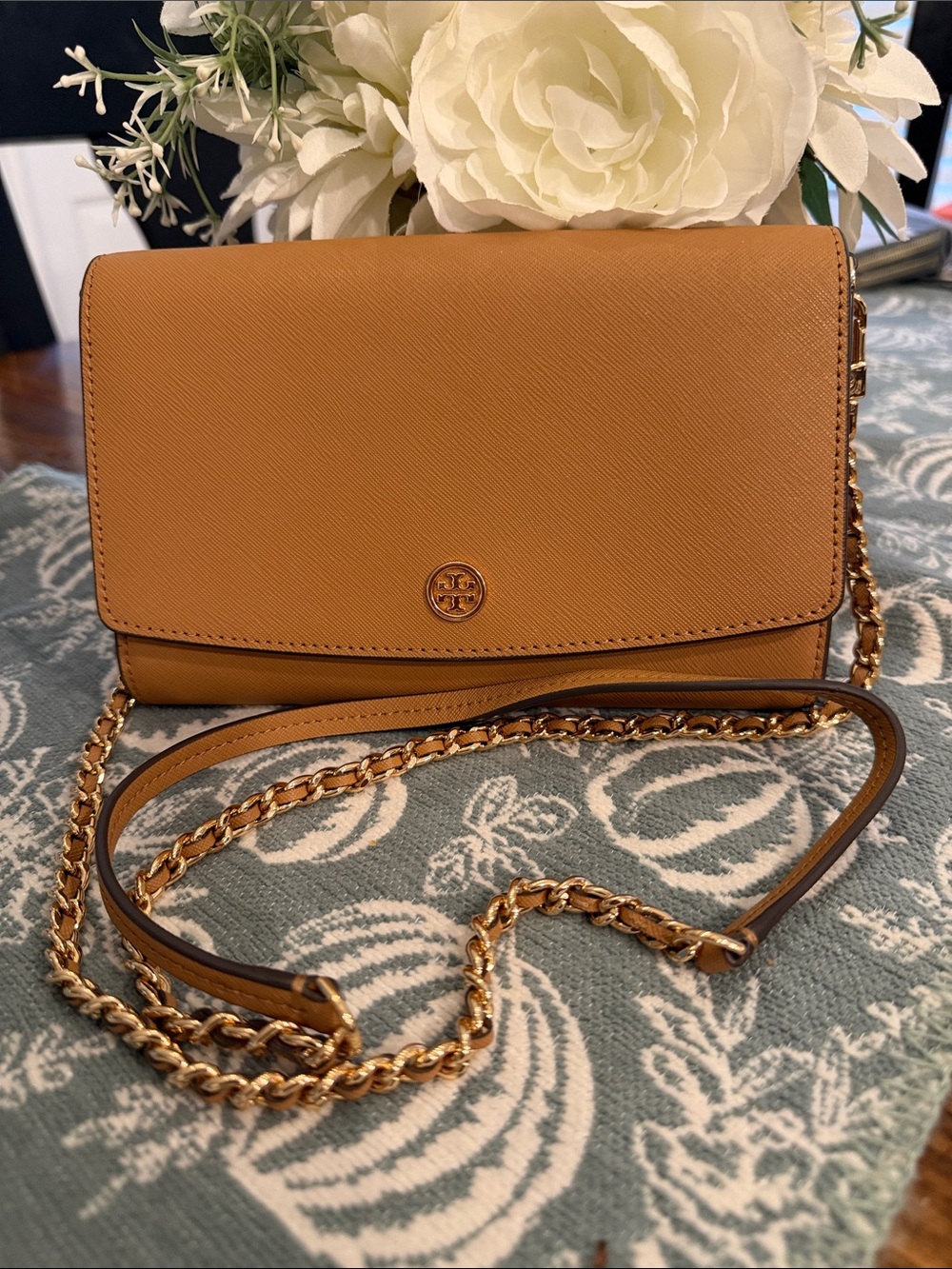 Tory Burch Robinson Chain Crossbody